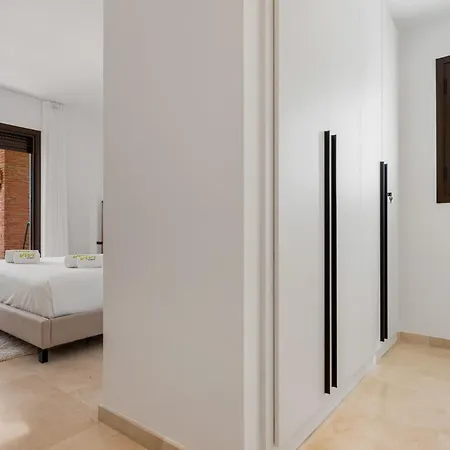 Apartment Vivi Homes - Palm Gardens, Garden, Pool & Tennis Court *